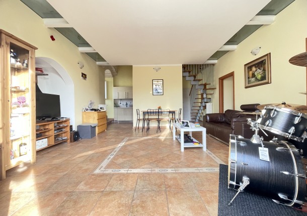 SASSO BARISANO - SOLUZIONE INDIPENDENTE CON TERRAZZO